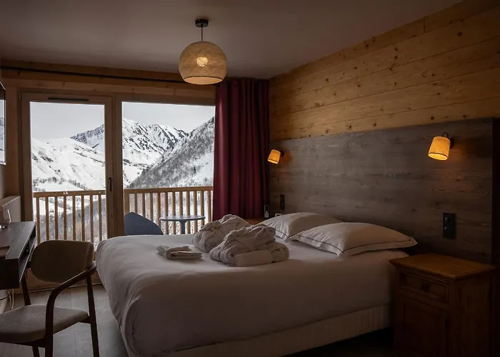 Les Cedres - Hotel - Restaurants - Spa
